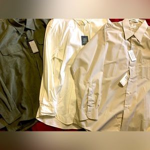 Lot of 3 men’s (dress) shirts. Size XL.